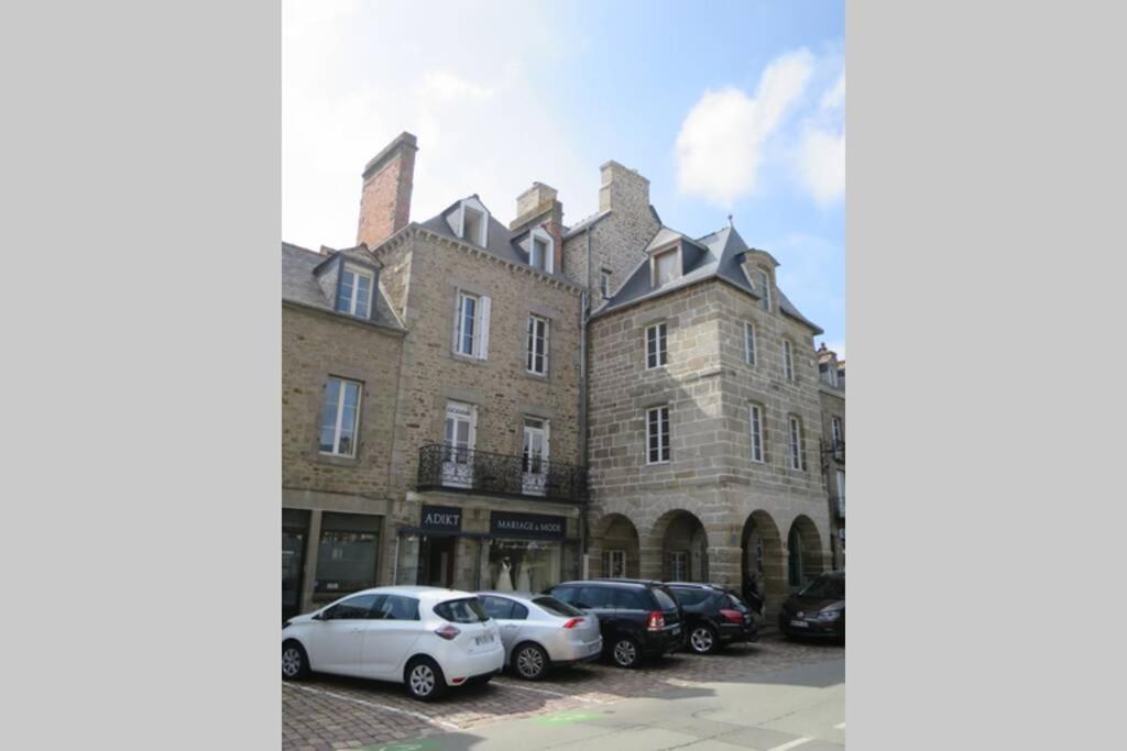 Dinan Chateau - Parking Inclus Exterior photo